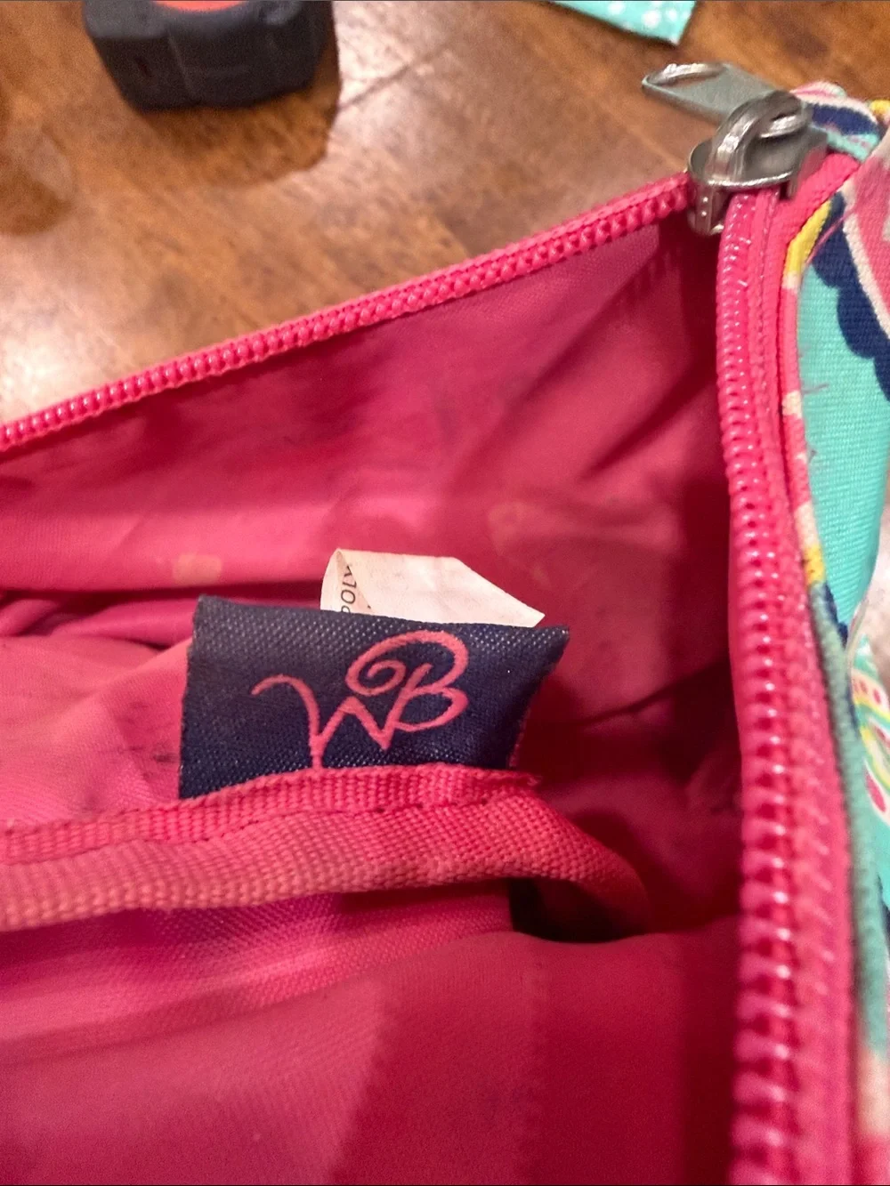 Wb compact makeup
